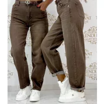   Barna magas derekú női farmernadrág – koptatott mom jeans övvel "BS1226-60" - XS