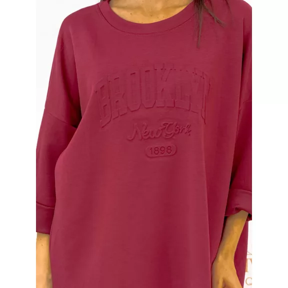 Domború Brooklyn mintás oversize női tunika - Bordó Domború Brooklyn mintás oversize női tunika - Bordó