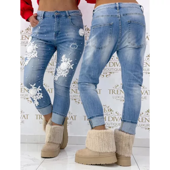 Special lace floral boyfriend jeans decorated with pearls - L Special lace floral boyfriend jeans decorated with pearls - L