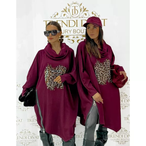 Leopárdmintás strasszos női oversize sálgalléros tunika - Bordó Leopárdmintás strasszos női oversize sálgalléros tunika - Bordó