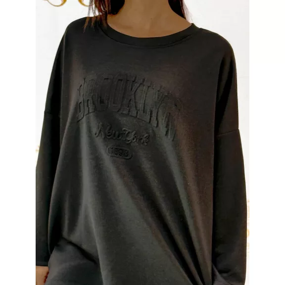 Domború Brooklyn mintás oversize női tunika - Fekete Domború Brooklyn mintás oversize női tunika - Fekete