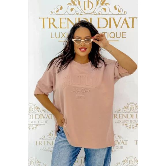 Domború Brooklyn mintás oversize női tunika - Púder Domború Brooklyn mintás oversize női tunika - Púder
