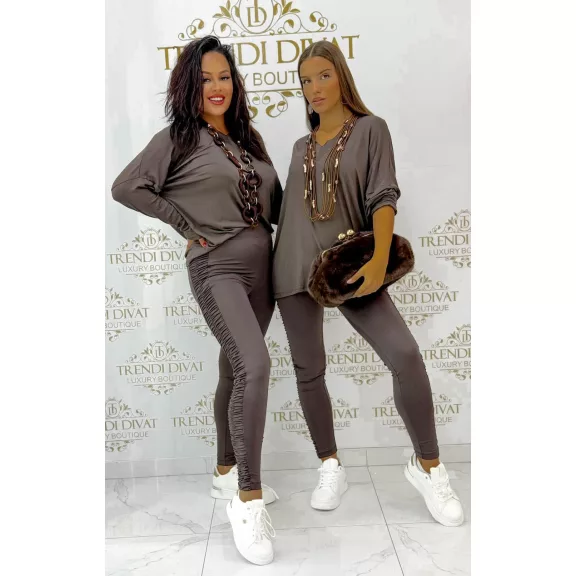 Magas derekú, oldalt ráncolt rugalmas anyagú leggings "M60002" - Csoki barna - S Magas derekú, oldalt ráncolt rugalmas anyagú leggings "M60002" - Csoki barna - S