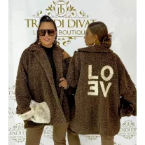 Oversize, LOVE feliratos teddy kabát - Csokoládébarna