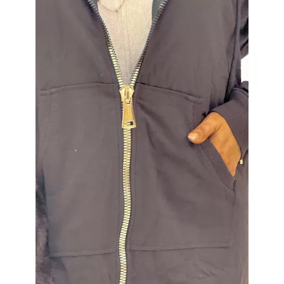 Barna parka stílusú női cipzáras kardigán arany díszítéssel "M60088" Barna parka stílusú női cipzáras kardigán arany díszítéssel "M60088"