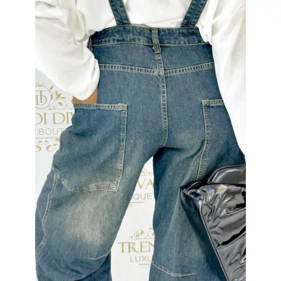 Kényelmes, bő szárú oversize farmer kertésznadrág – középkék - M Kényelmes, bő szárú oversize farmer kertésznadrág – középkék - M