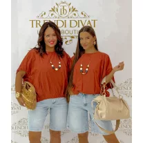   Top made of linen material, rubberized bat sleeves at the bottom, with a gift necklace - Tégla