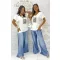 Women's v-neck satin top with 3D letter appliqué - White / Ekrü - White / Méret nélküli