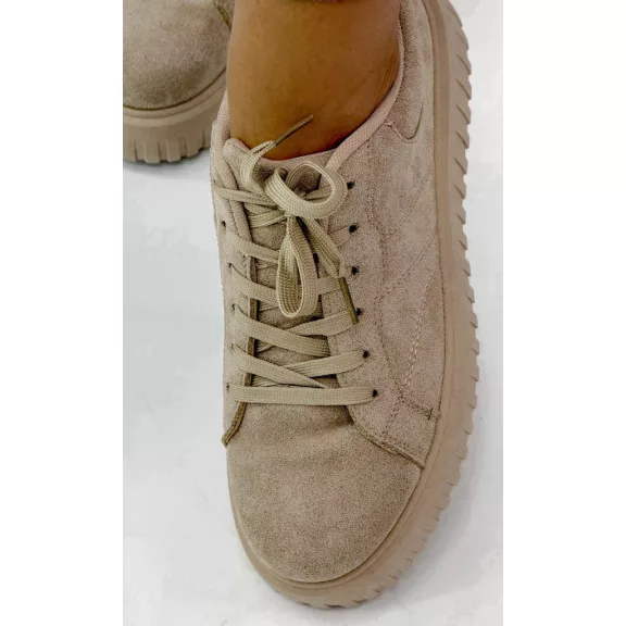 Bordázott talpú női velúr sportcipő – Bézs színű, platform fűzős sneaker - Bézs - 39 Bordázott talpú női velúr sportcipő – Bézs színű, platform fűzős sneaker - Bézs - 39