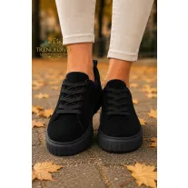   Bordázott talpú női velúr sportcipő – Fekete színű, platform fűzős sneaker - Fekete - 39
