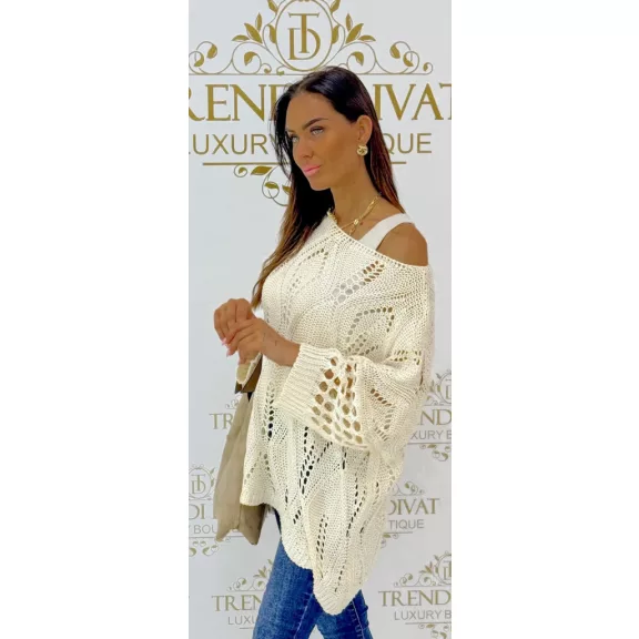 Loose knitted women's sweater with openwork bat sleeves - Beige