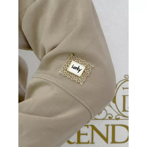 Women's warm set with loose legs decorated with "Lucky" appliqué - Beige
