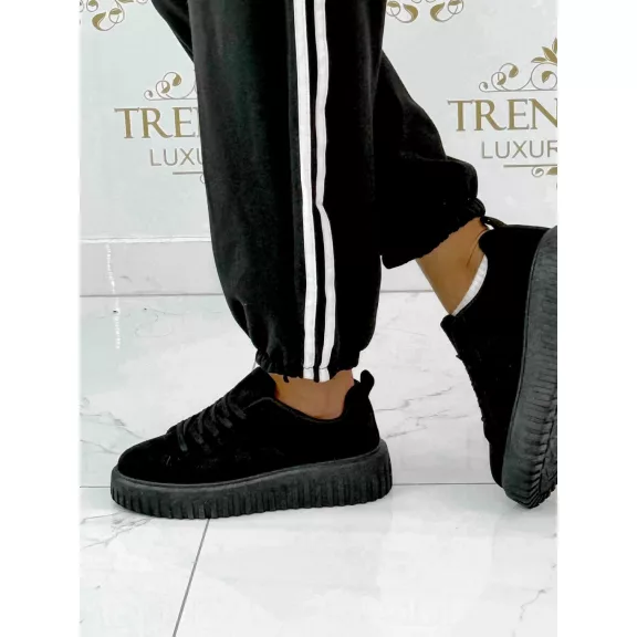 Side-striped women's warm-up set - two-piece leisure set with zipper - Black