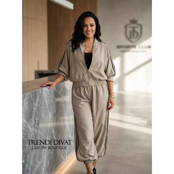 Women's leisure ensemble with side stripes - Zip-up 3/4-sleeve top + pants set - Mid Brown