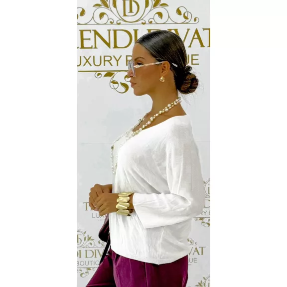 V-neck, bat sleeve, soft fit women's knitted top - White