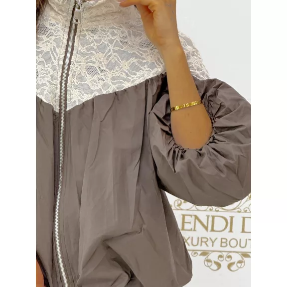 Elegáns női bomber dzseki csipkével -Kétszínű lezser őszi kiskabát 3/4-es ujjal - Csoki barna Elegáns női bomber dzseki csipkével -Kétszínű lezser őszi kiskabát 3/4-es ujjal - Csoki barna