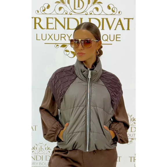 Stand-up collar, short style, quilted, zippered vest - Chocolate